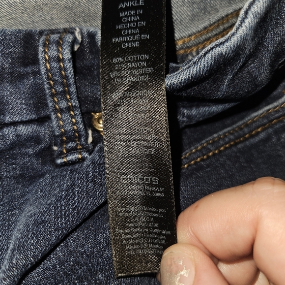 Chico's Slimming Girlfriend Ankle Womans Jeans Size 1 - Picture 12 of 12